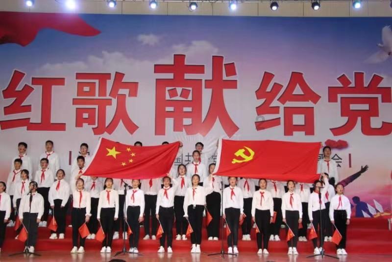 中交地产去年预亏17亿:3年豪掷千亿拿地难去化,交付货值减少及减值成亏损原因